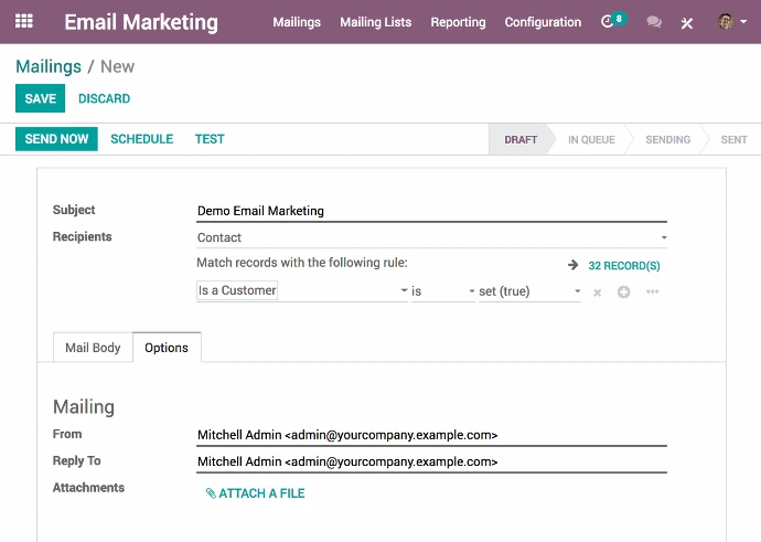 Formulaire de création de campagne email Odoo avec sujet, segmentation des destinataires clients et options d'envoi